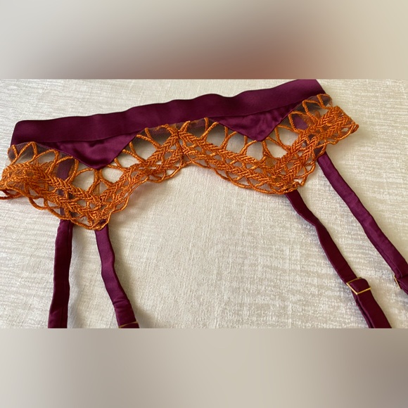 Studio Pia Gabriella Suspender XS - Picture 2 of 5